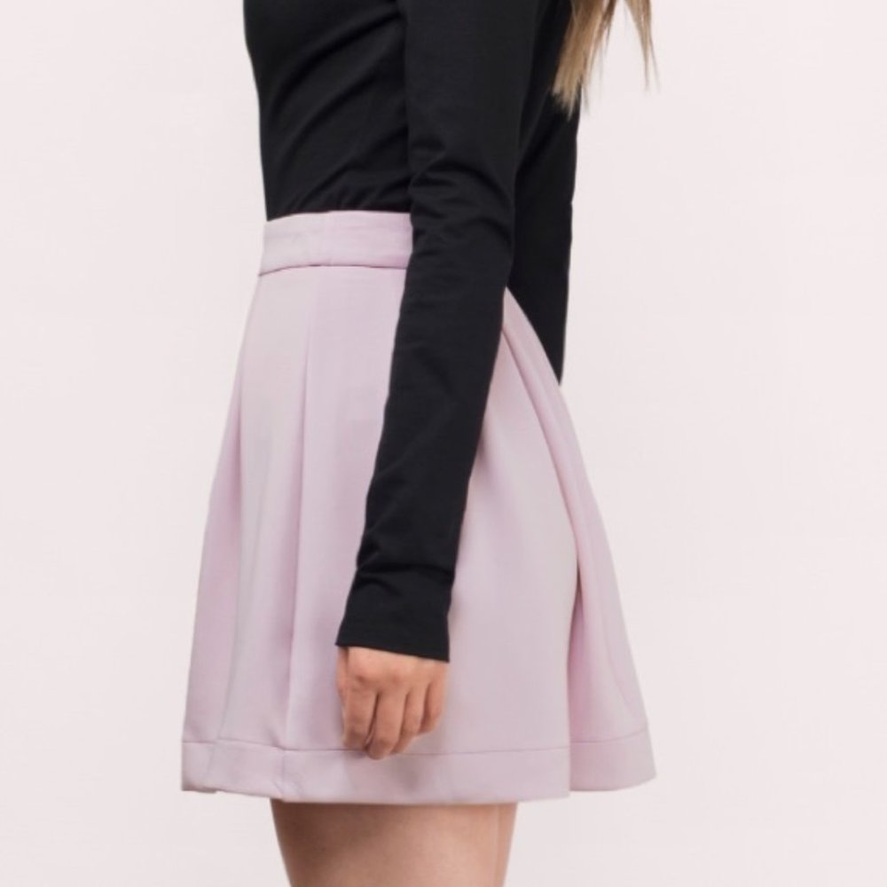 *HOST PICK*NWOT TOBI LAVENDER HIGH WAISTED SKIRT - Picture 4 of 16